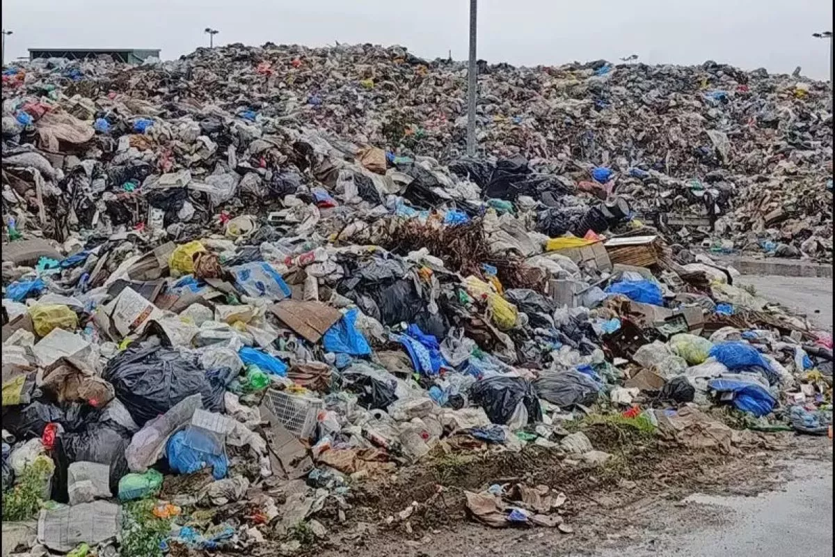 Smeće na Transfer stanici u Čačku