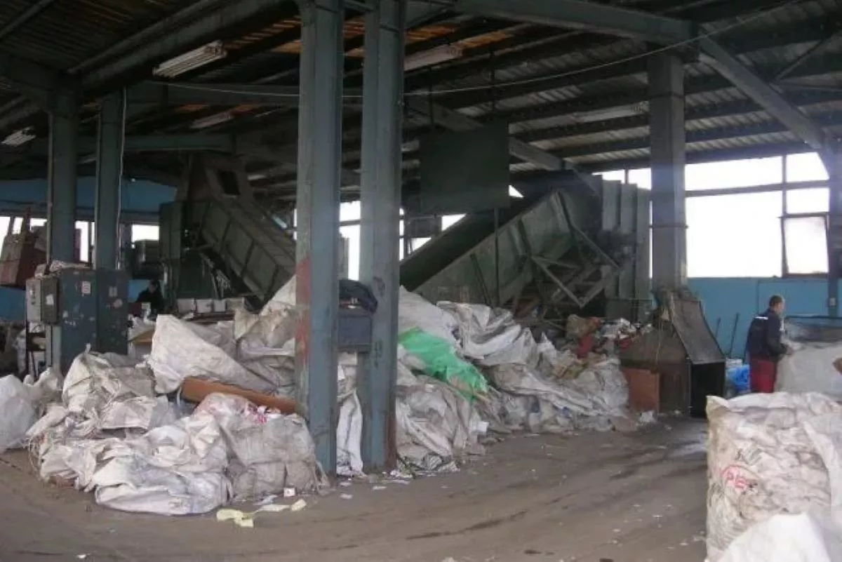 Sortirnica otpada (arhiva)