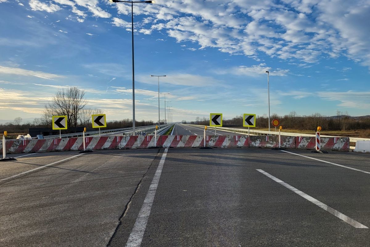 Brza saobraćajnica (Deonica petlja Divci-Valjevo)