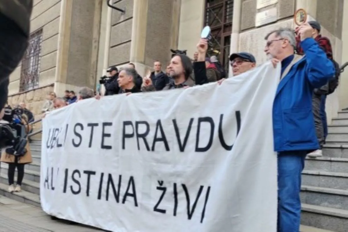 Protest ispred Alelacionog suda