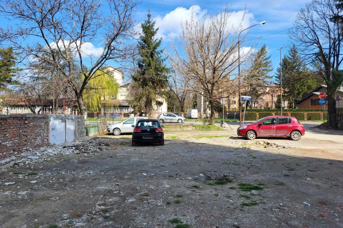 Parcela u Nušićevoj ulici