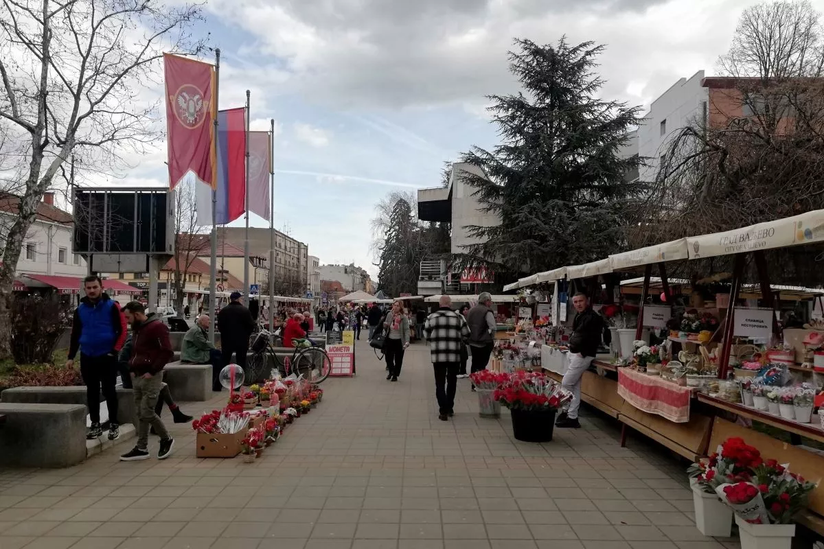 Osmomartovski bazar na Trgu