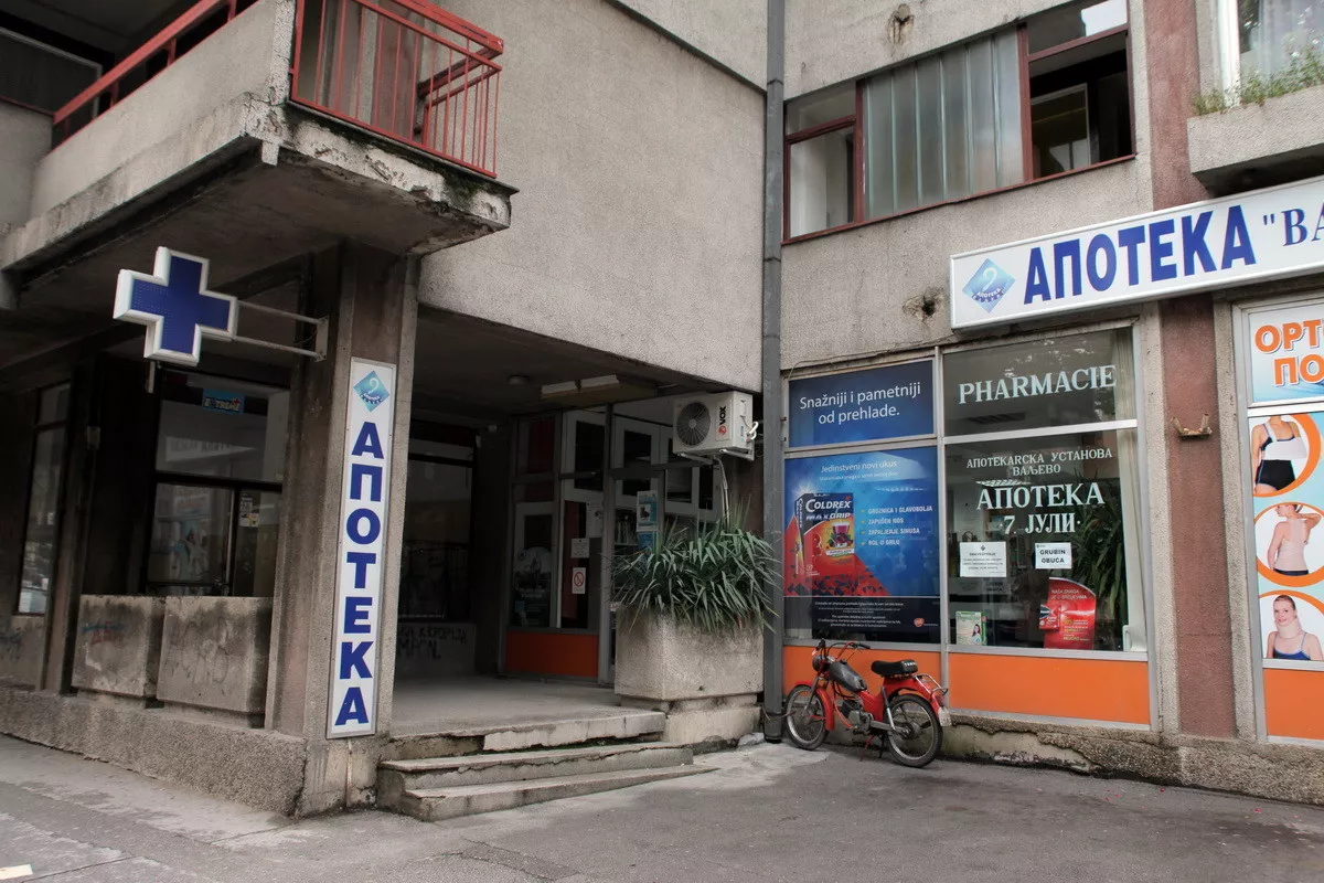 Apoteka