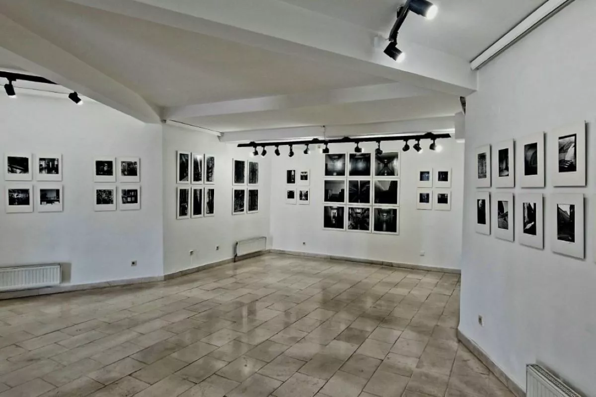 Izložba fotografija Jovana Horvata u Trnavcu