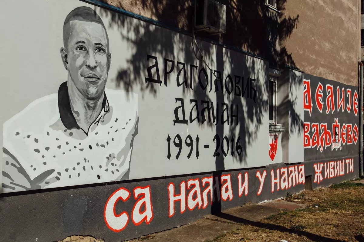 Mural sa likom Damjana Dragojlovića