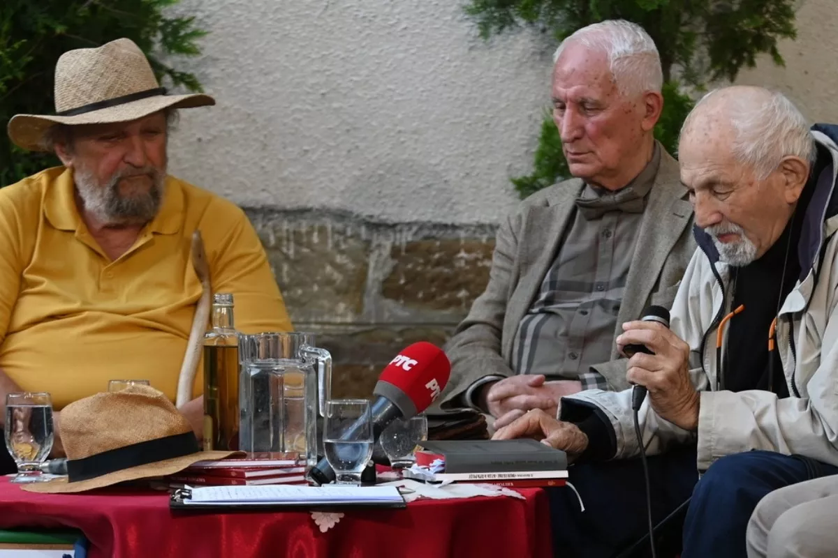 Božović, Bećković i Danojlić