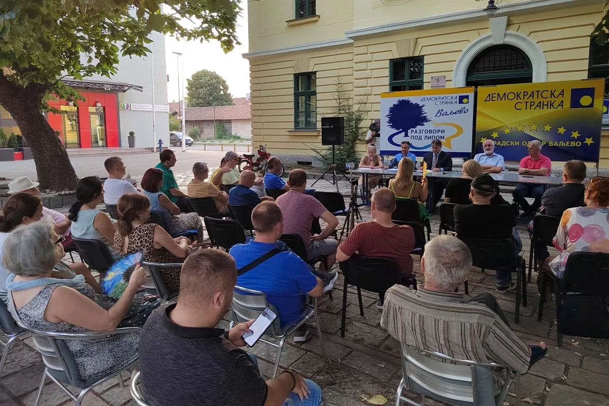 Tribina DS Pod lipom