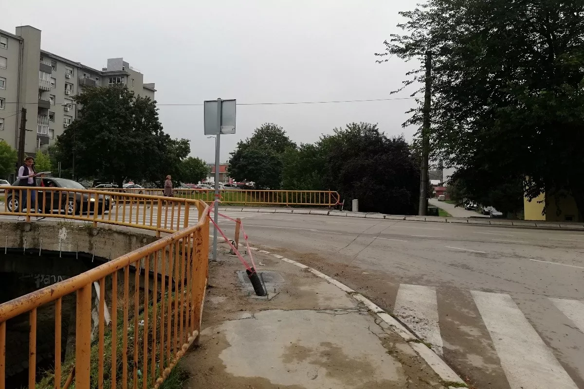 Raskrsnica Sinđelićeve i Pasterove