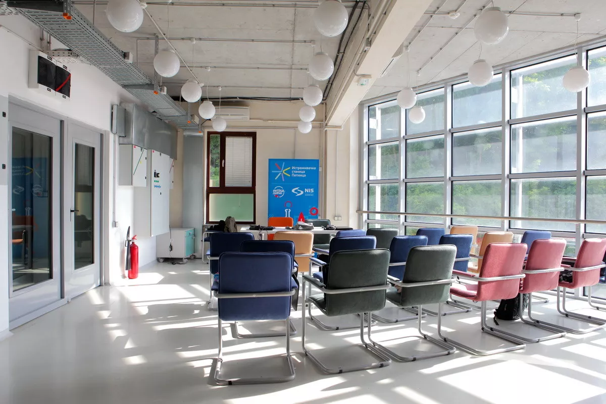 IS Petnica (ilustracija)