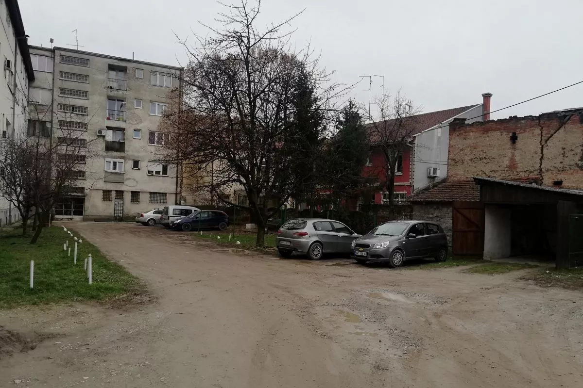 Dvorište u Karađorđevoj 101