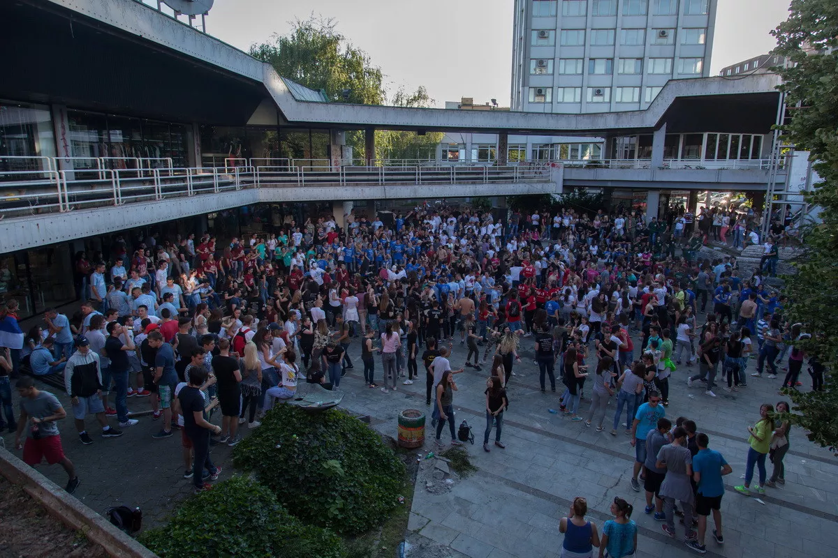 Maturanti (ilustracija)