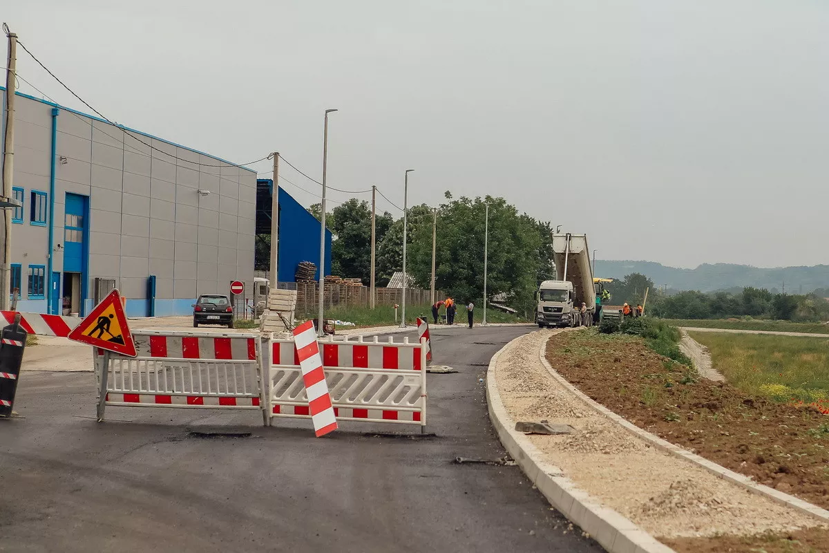 Radovi u Ulici Mirka Obradovića