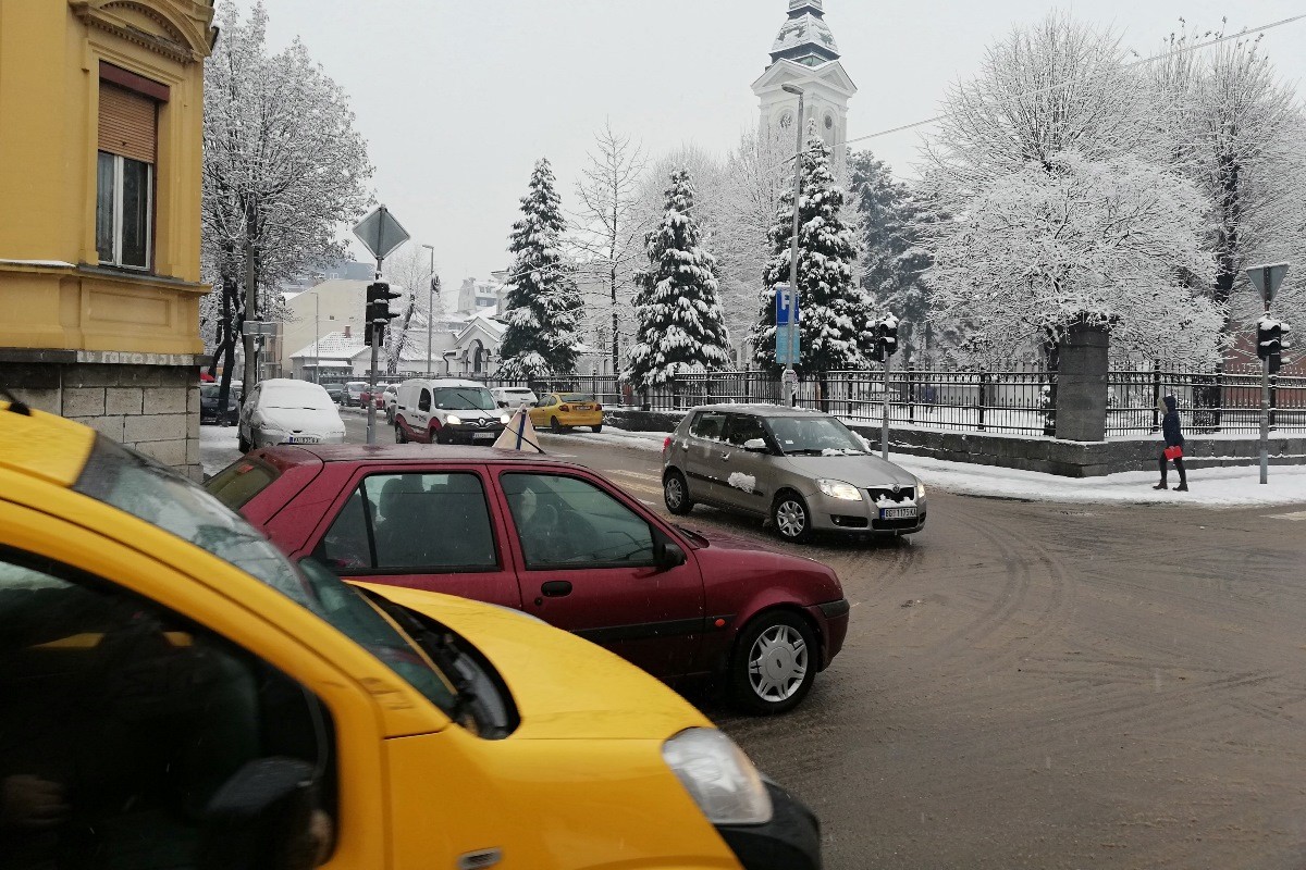 Raskrsnica ulica Vojvode Mišića i Pantićeve