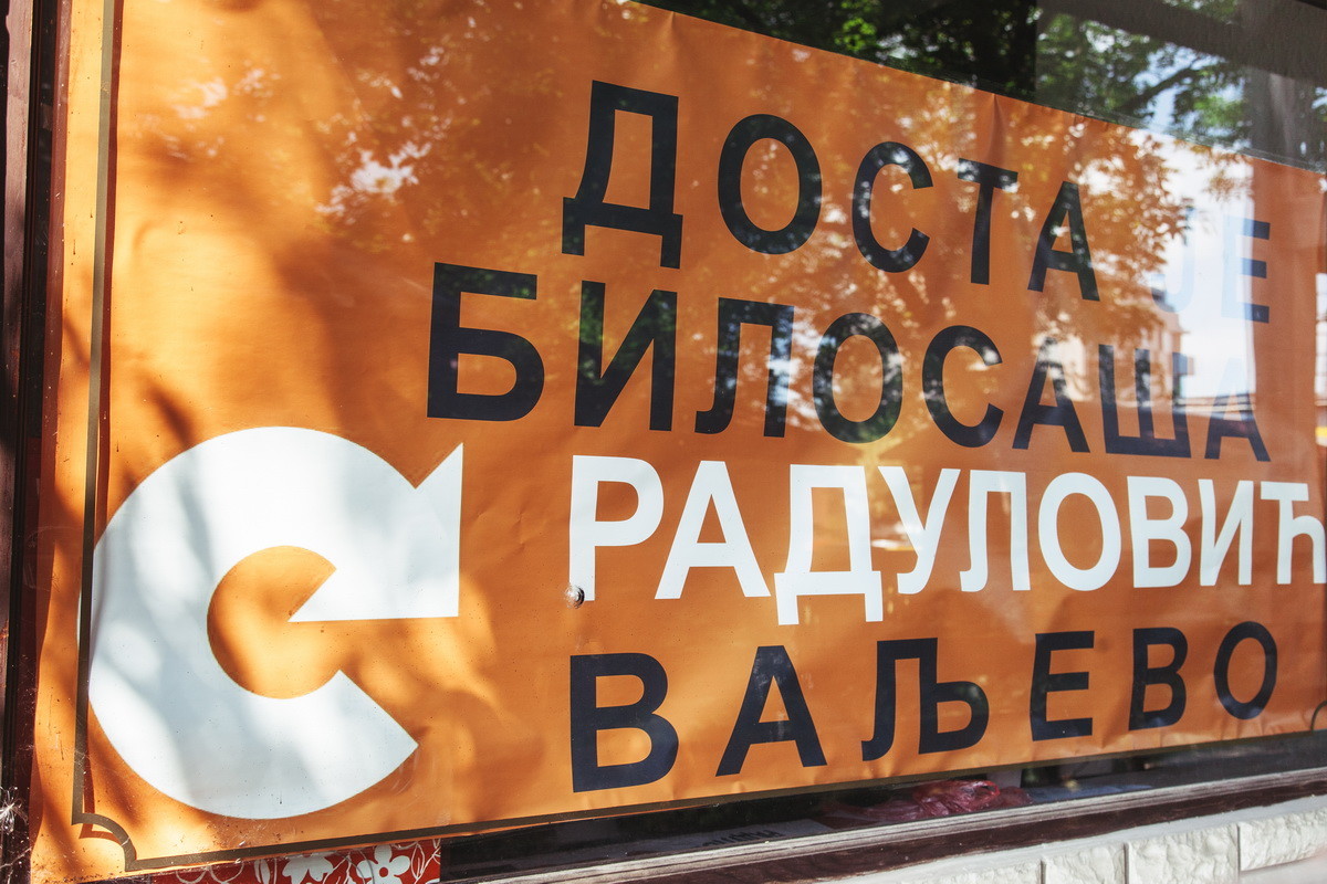 Pokret Dosta je bilo