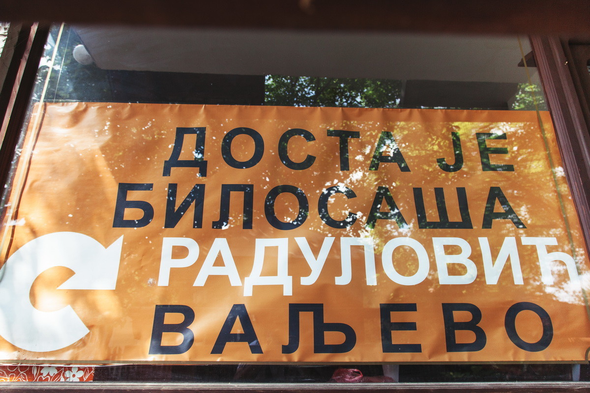 Pokret Dosta je bilo