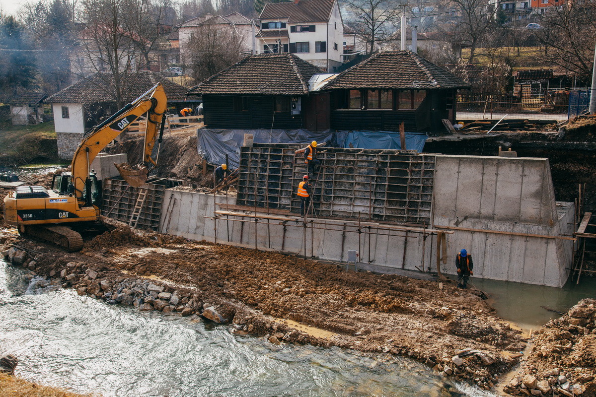 Pešački most na Gradcu