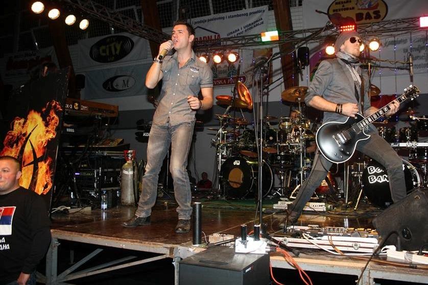 Amadeus bend na Ubu (arhiva)