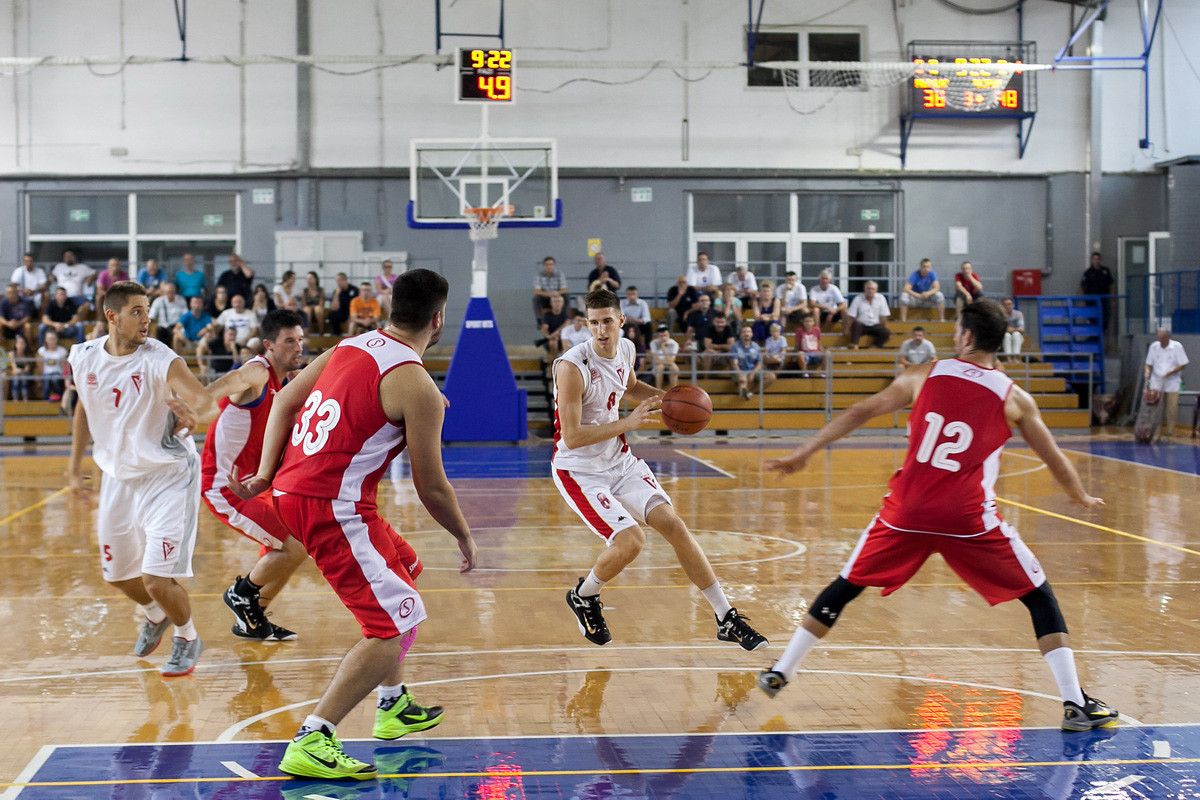 Kutlešić u prodoru (Metalac-Tajfun)