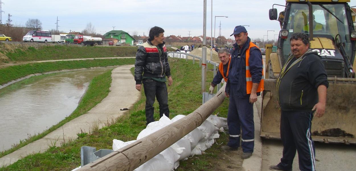 Dzakovi se postavljanju na najkriticnijim mestima na Ubaci
