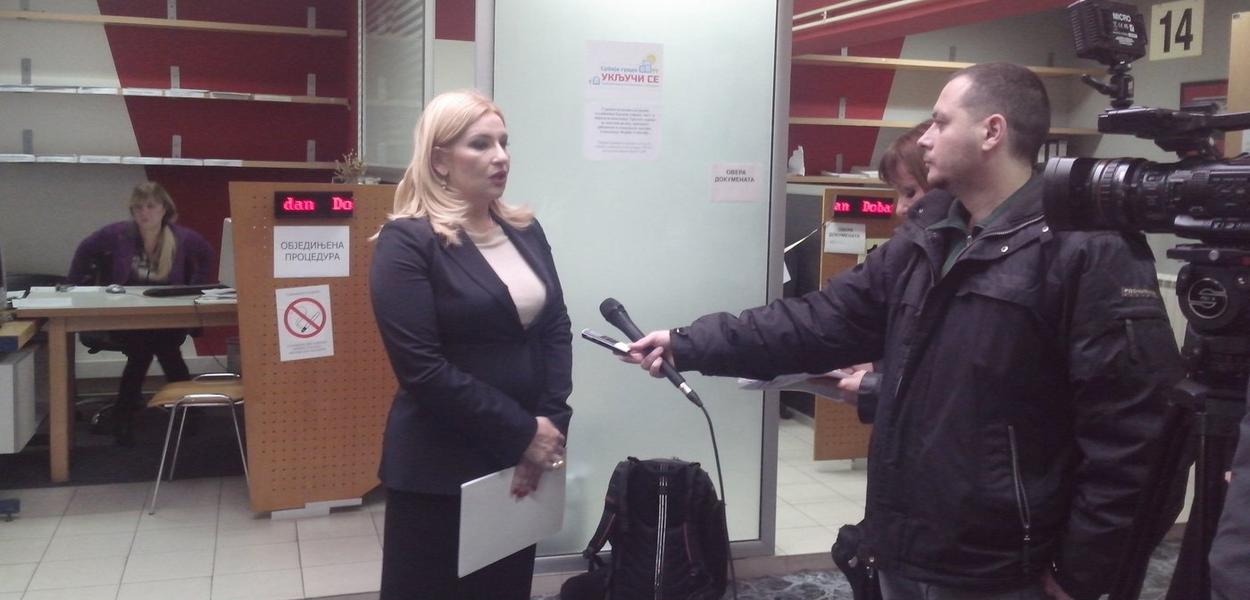 Zorana Mihajlović u šalteer sali Gradske uprve