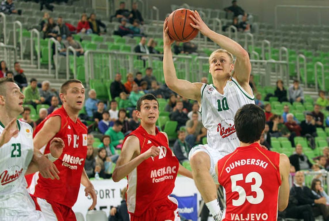 Sa utakmice Olimpija - Metalac