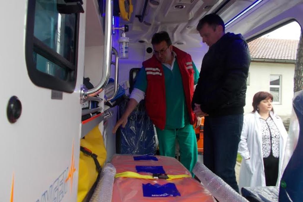 Dr Živković i Glišić u novom sanitetu