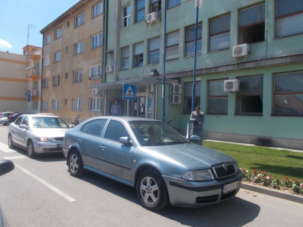 Automobili na dar