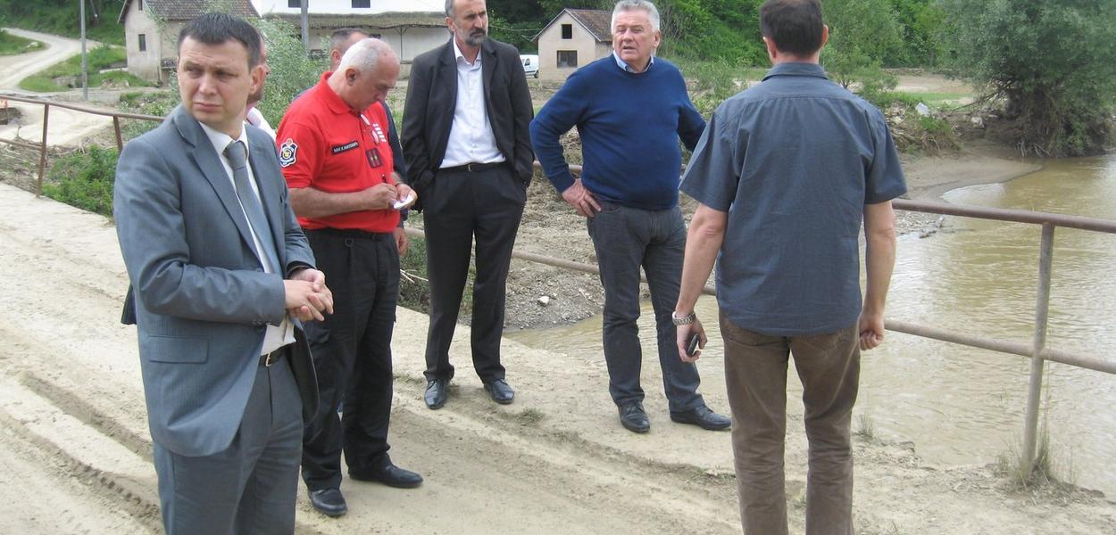 Na mostu u Komiriću