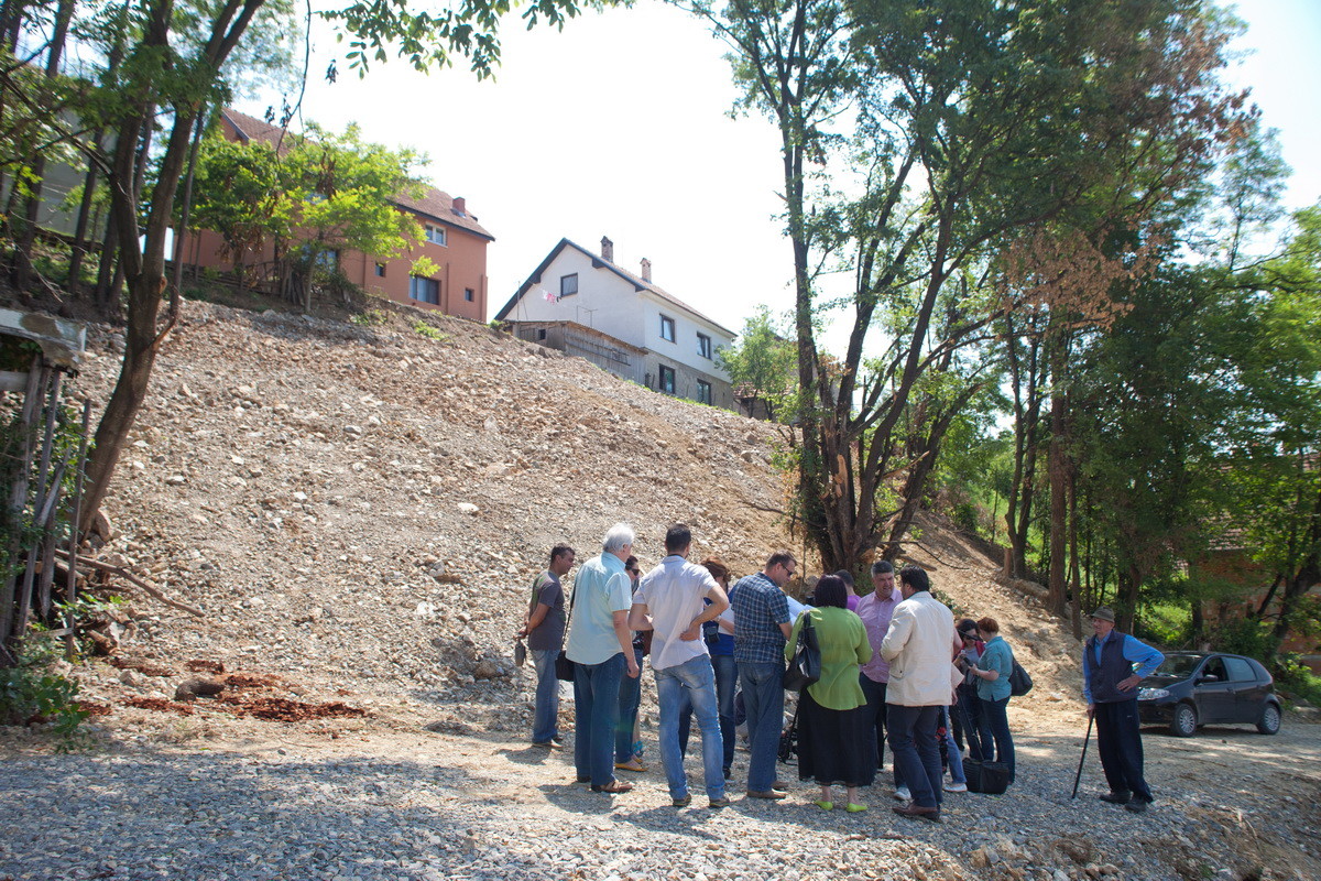 Sanirano klizište u Azbukovačkoj ulici