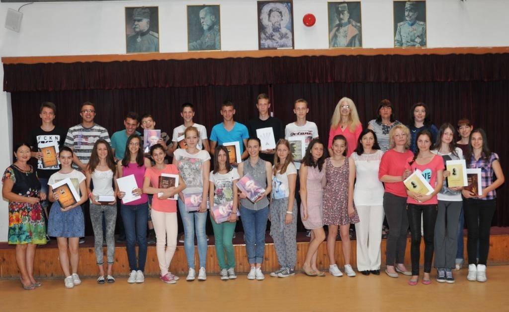 Vukovci O.&Scaron;. "Milan Munjas"