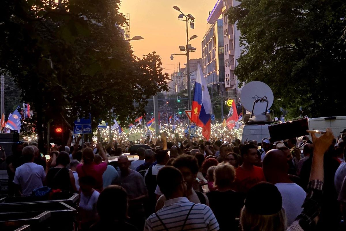 Protest na Slaviji (Foto: Dragan Obradović)