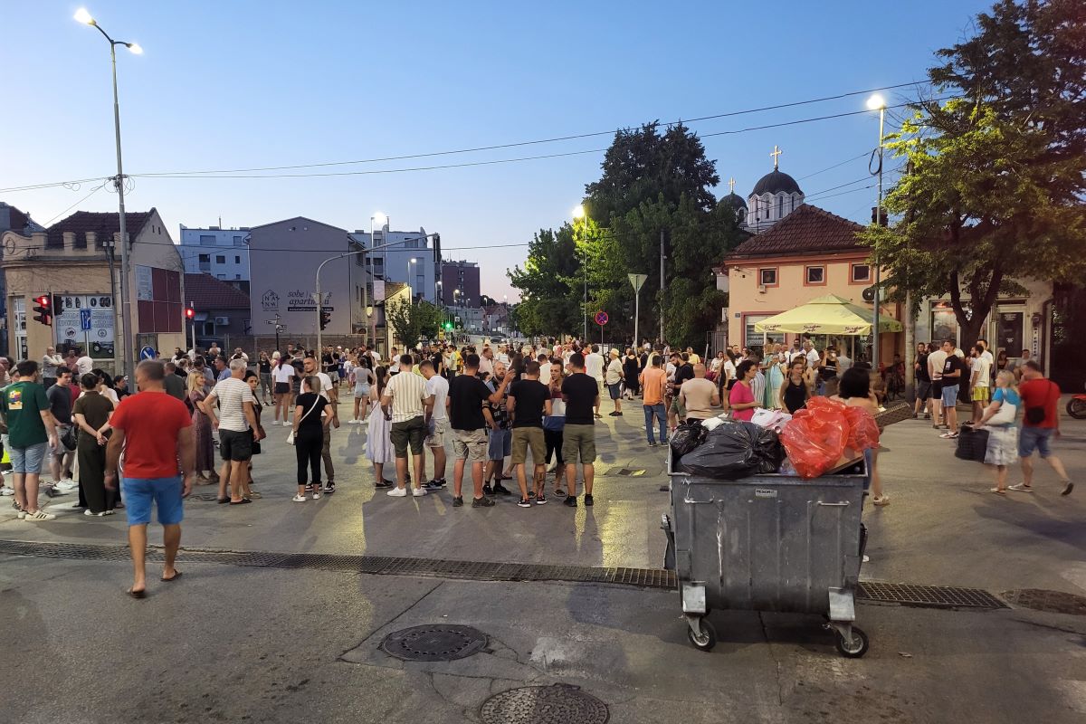 Blokada raskrsnice (Foto: Kolubarske.rs)