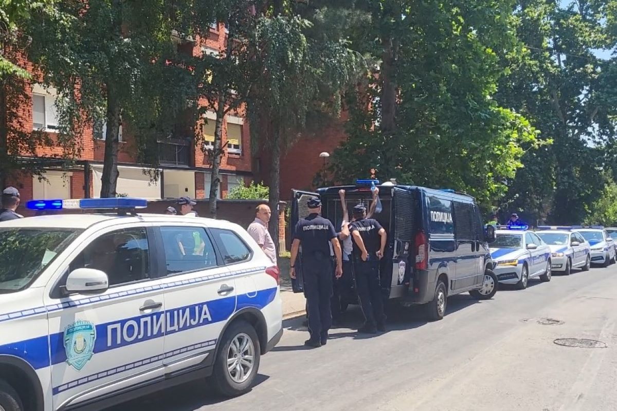 Privođenje u Ulici vojvode Mišića