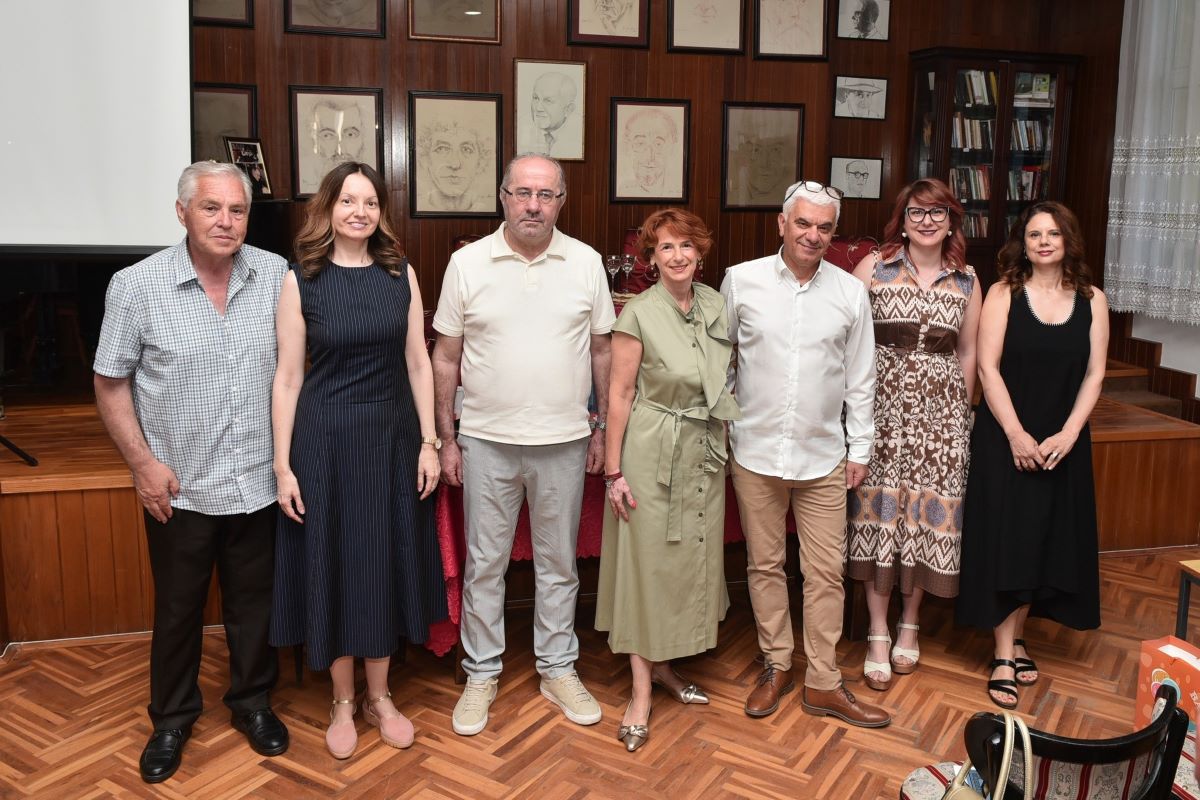 Žiri sa D. Radovanovićem i V. Cenićem