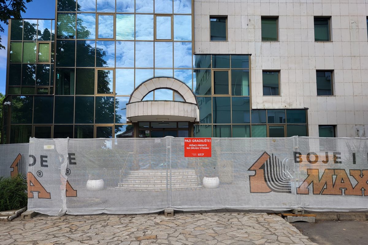 Rekonstrukcija zgrade PIO u Valjevu (Foto: Kolubarske.rs)