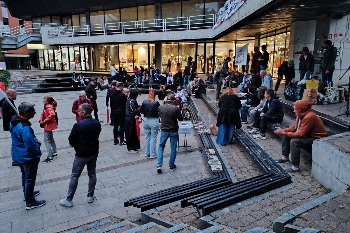 Humanitarna akcija na Trgu (Foto: Kolubarske.rs)