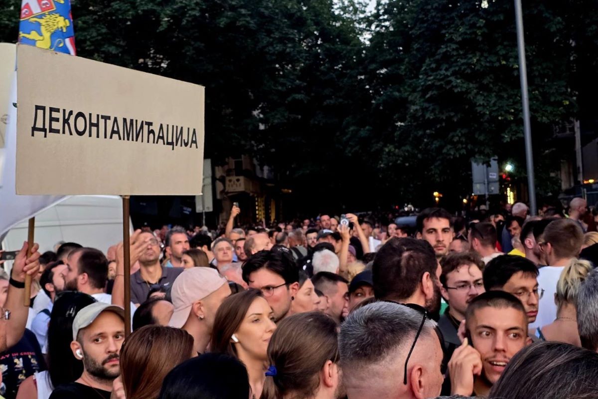 Protest na Vidovdan u Beogradu (Foto: Dragan Obradović)