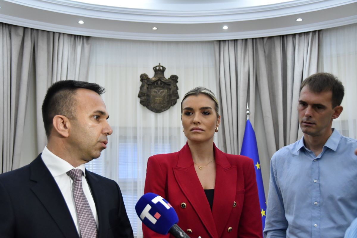 Janković, Jovanović i Tomašević