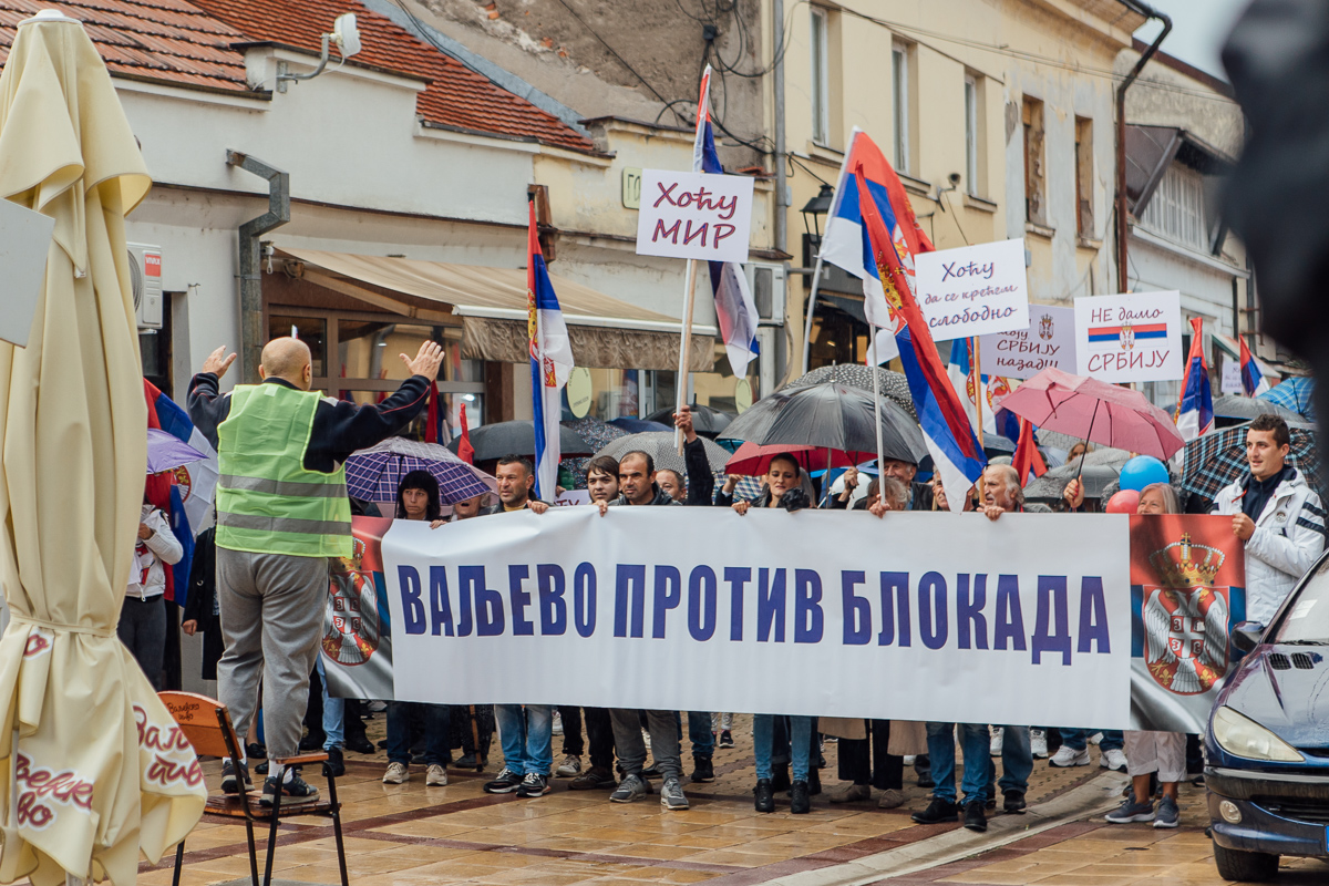 Šetnja protiv blokada, a podrška vlasti