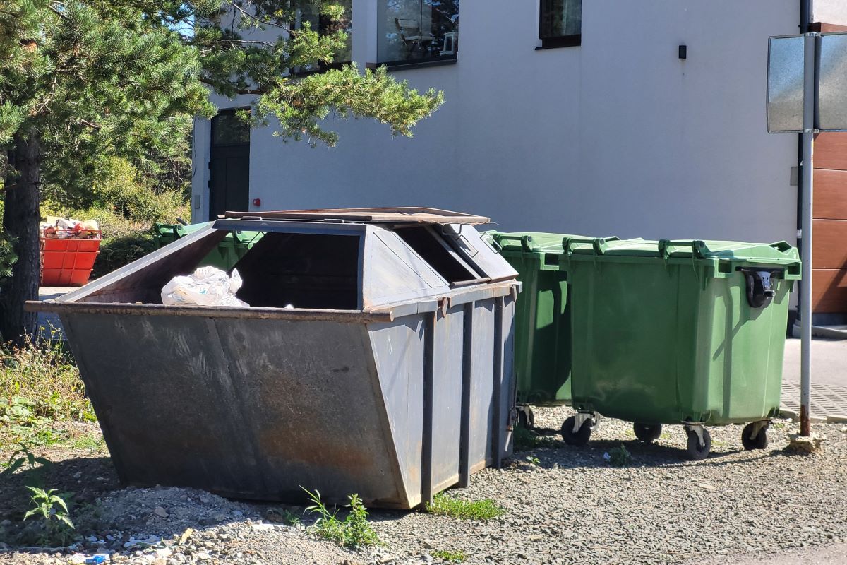 Kontejneri (Foto: Kolubarske.rs)