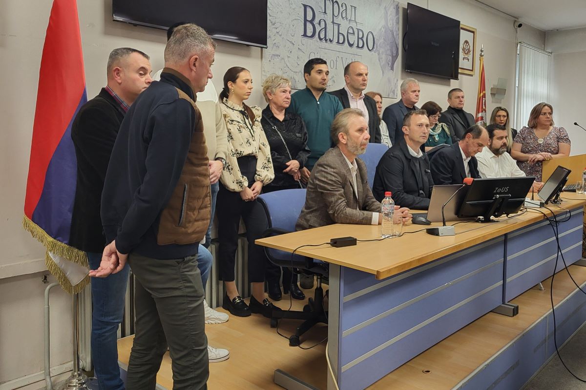 Odbornici koalicije sVAnuće