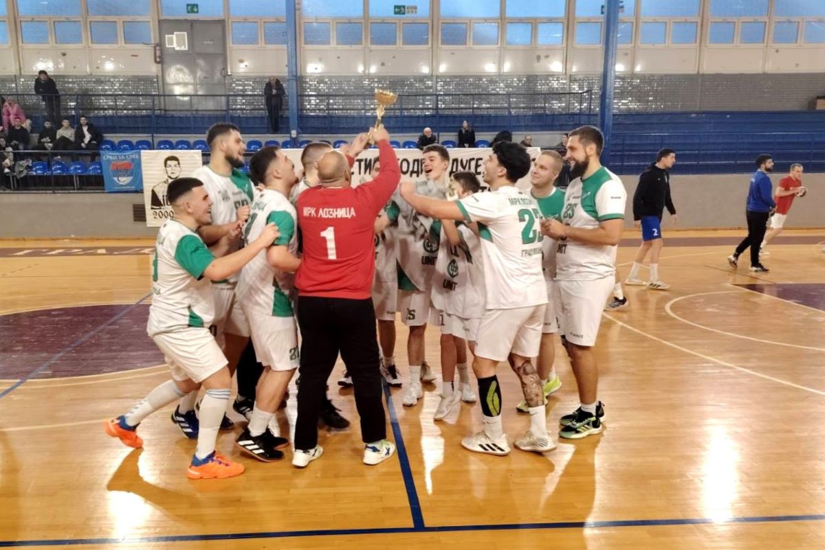 Pobednici turnira - MRK Loznica (Foto: MRK Loznica)