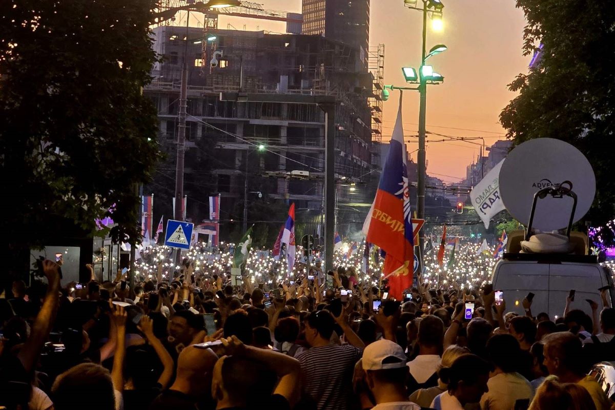 Protest (ilustracija) (Foto: Dragan Obradović)