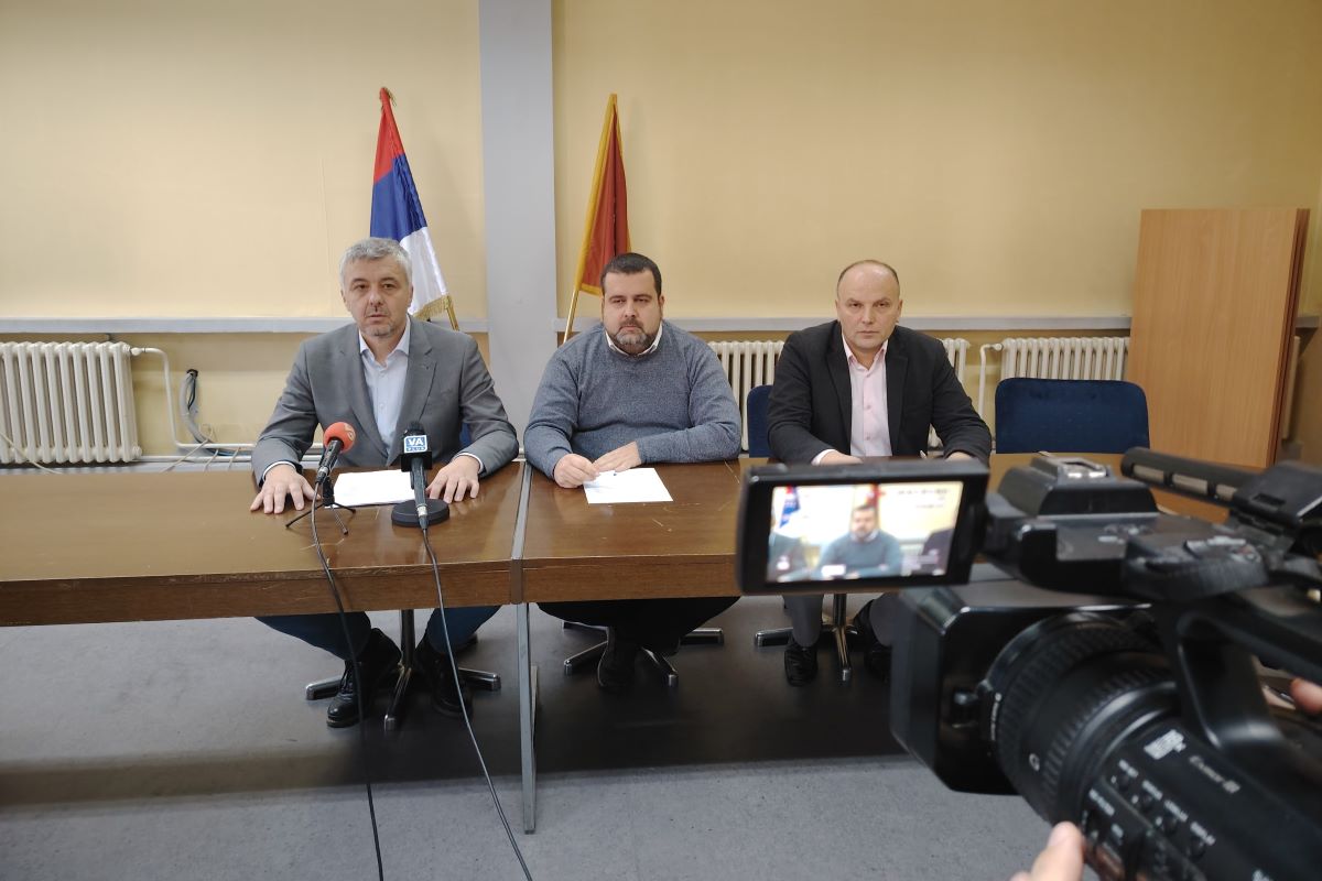 Nikolić, Jakovljević i Trifunović (Foto: Kolubatske.rs)