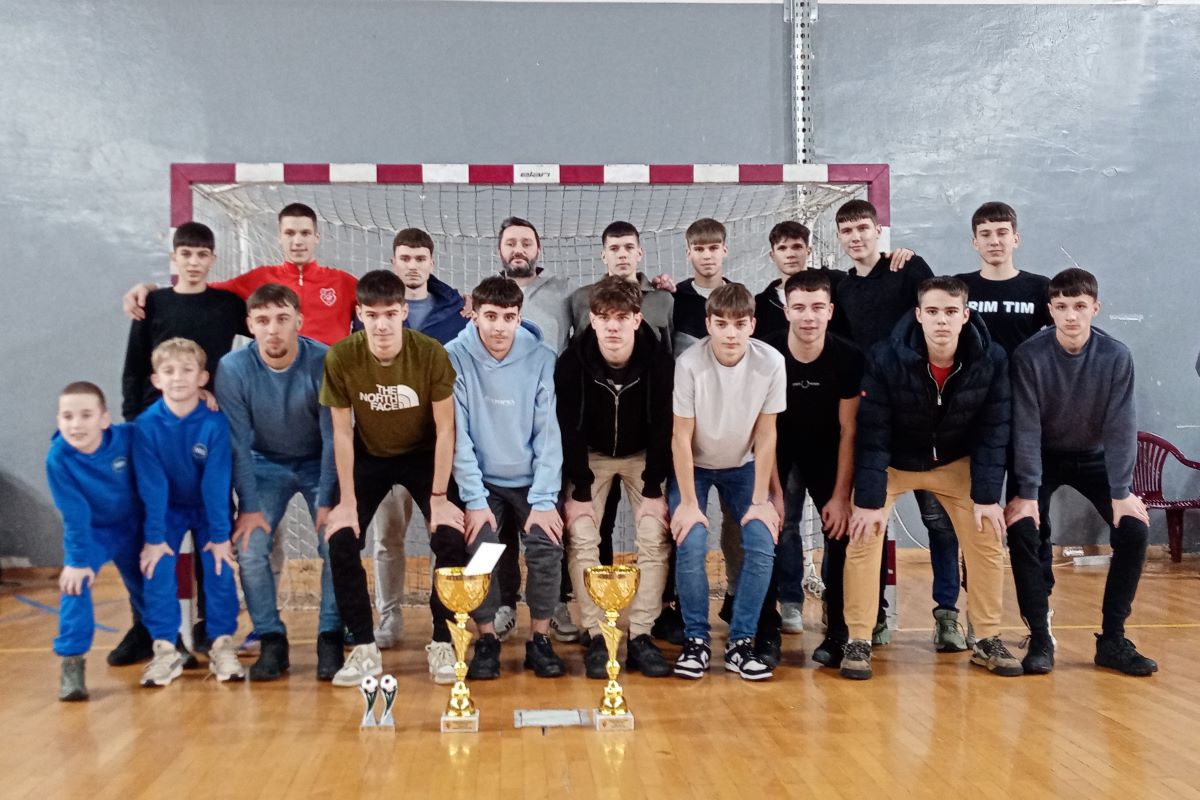 Omladinci i kadeti Nekst fudbal stars