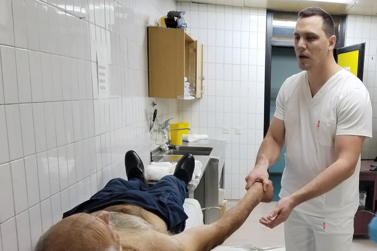 Dr Slobodan Marić i pacijent