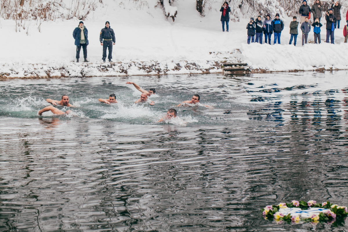Plivanje za Časni krst (2017.) (Foto: Đorđe Đoković)