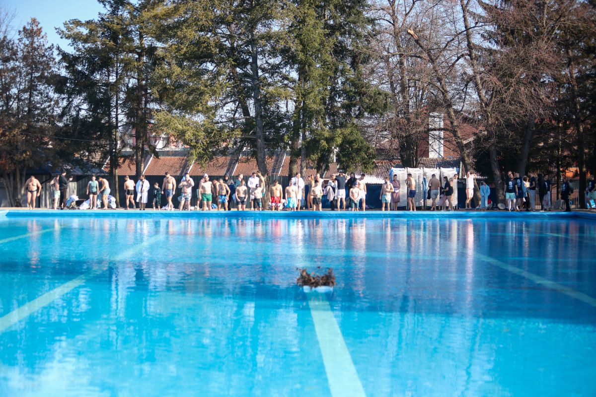 Plivanje za Časni krst Banja Vrujci