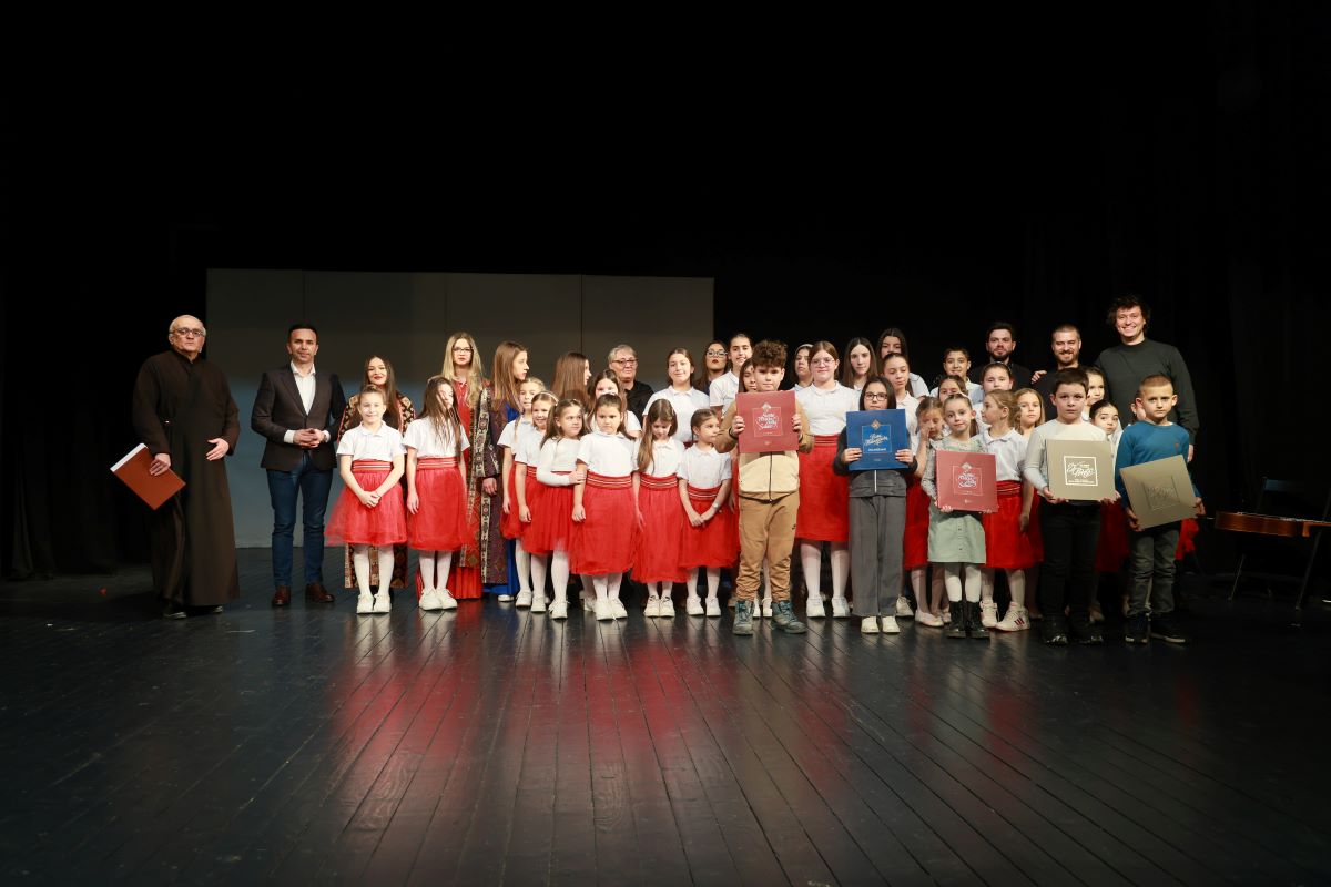 Svetosavska akademija