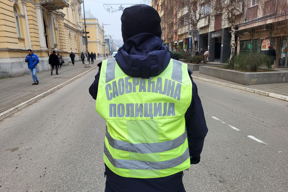 Saobraćajna policija (Foto: Kolubarske.rs)